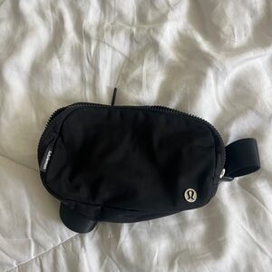 lululemon Belt Bag